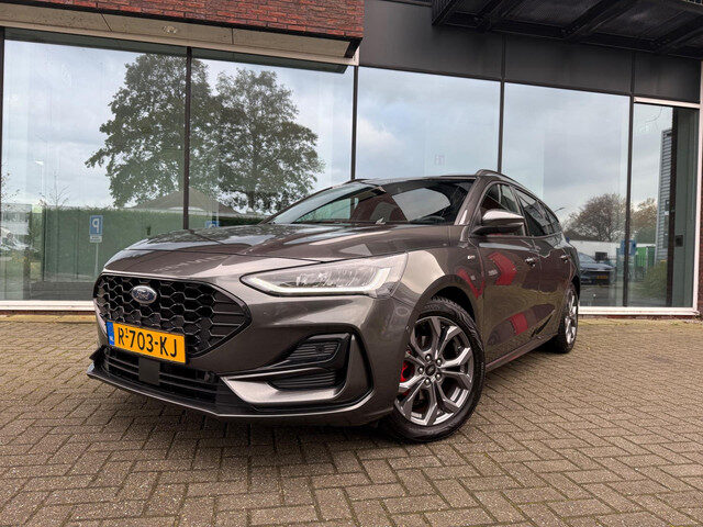 Ford Focus Wagon 1.0 EcoBoost Hybrid ST Line - Navi - Winterpakket - Climate - Parkeerhulp - org.NL