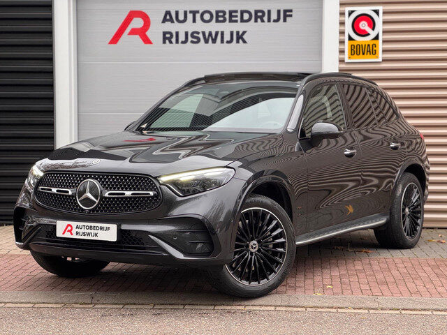 Mercedes-Benz GLC 300e 4MATIC AMG Line Pano/360/Memory