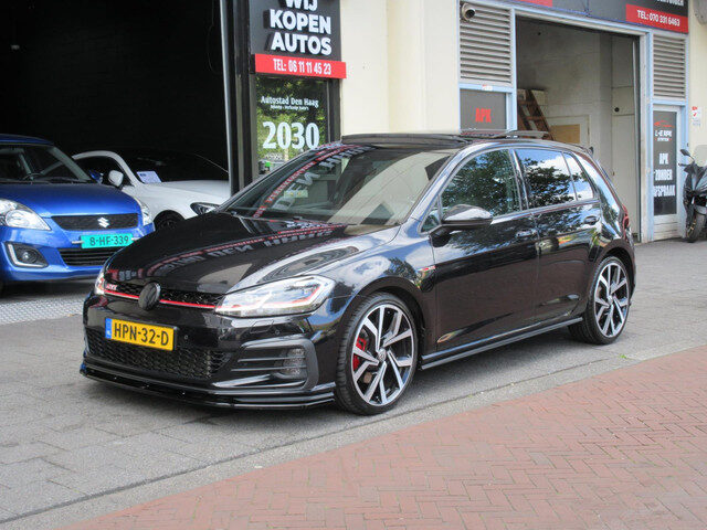 Volkswagen Golf 2.0 TSI GTI Performance Aut Virtual Camera Carplay Pano