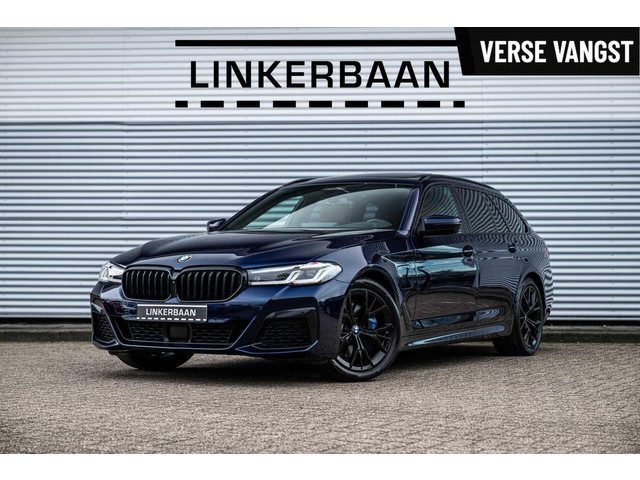 BMW 5 Serie touring 530e High Executive | M Sport | Pano | Trekhaak | H&K | 19 inch | NL Auto |