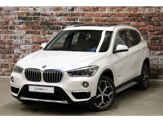 BMW X1 xDrive20i High Executive xLine Automaat