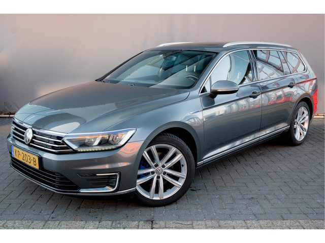 Volkswagen Passat Variant BWJ 2016 1.4 TSI 190 PK GTE Highline AUTOMAAT |