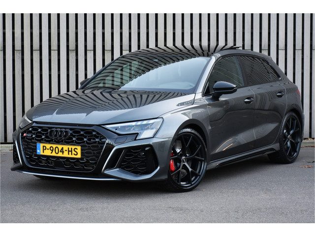 Audi RS3 2.5 TFSI RS 3 Quattro Pano RS-Zetels Camera Keyless Head-Up B&O Nette Auto!