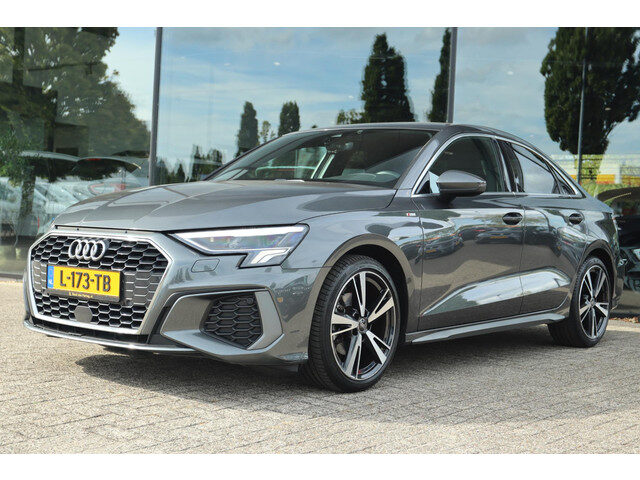 Audi A3 LIMOUSINE 30 TFSI S EDITION AUT.