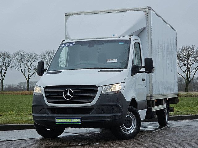 Mercedes-Benz Sprinter 317
