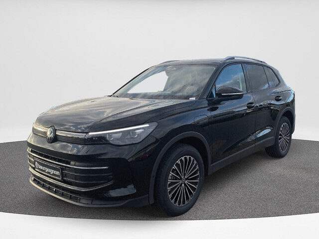 Volkswagen Tiguan 1.5 eHybrid Life Edition | Trekhaak | 18 inch