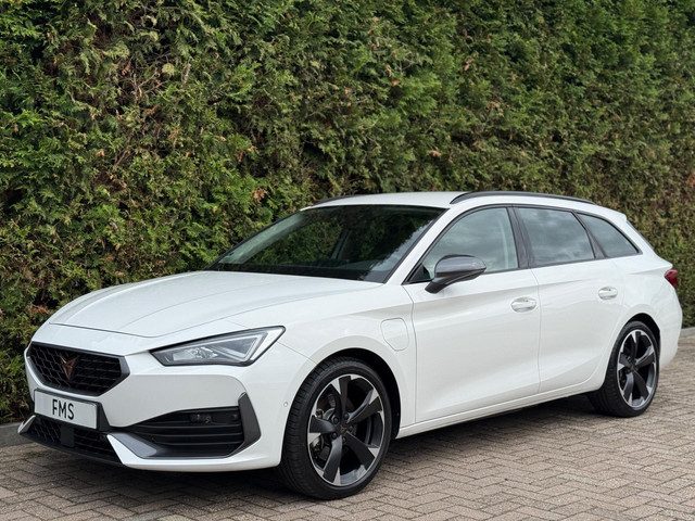 Cupra Leon Sportstourer 1.4 e-Hybrid VZ CarPlay