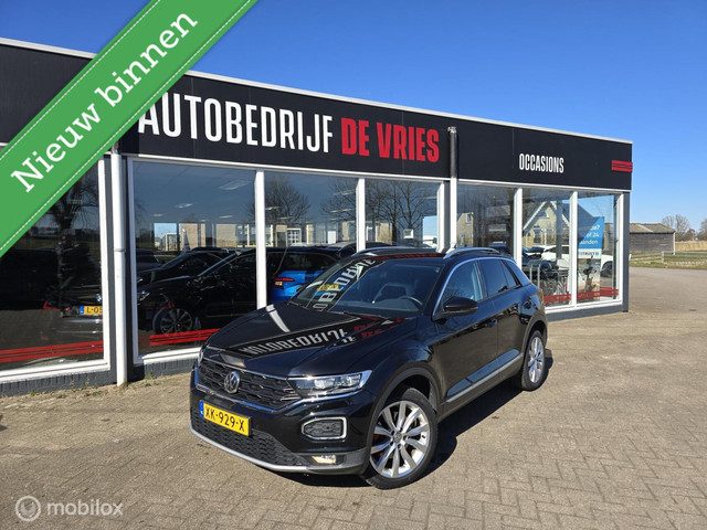 Volkswagen T-Roc 1.5 TSI Sport ACC/Virtual/Camera/18Inch/NAP