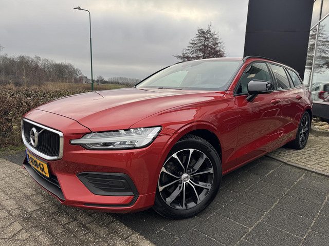 Volvo V60 2.0 B3 Momentum