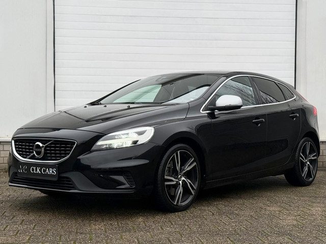 Volvo V40 2.0 D2 R-Design D-Riem VV Carplay LED Parkeer sens APK
