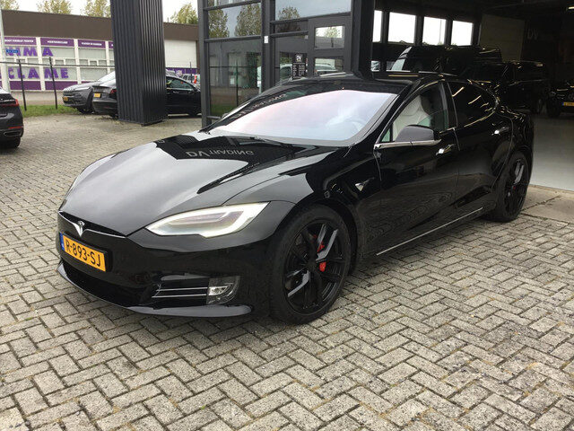 Tesla Model S Performance Ludicrous