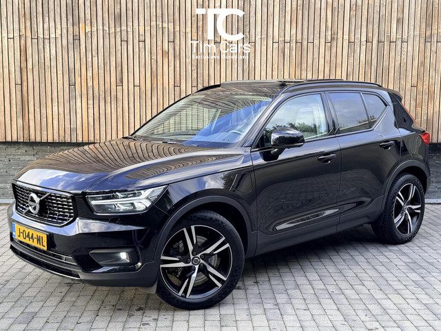 Volvo XC40 1.5 T4 Recharge R-Design Automaat | Panoramadak | LED verlichting | Sportstoelen leer | D