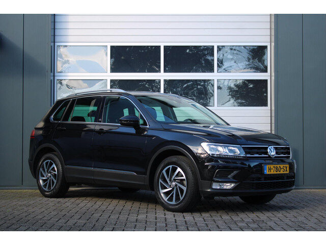 Volkswagen Tiguan 1.4 TSI ACT Highline 150pk DSG ACC/LaneAssist/Stoelverwarming/PDC/Apple/Android/Na
