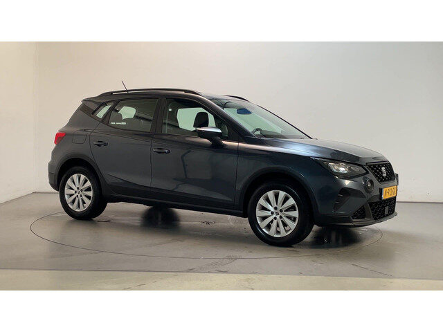 Seat Arona 1.0 TSI Style Parkeersensoren DAB+ App-Connect