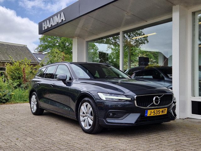 Volvo V60 2.0 T4 Momentum