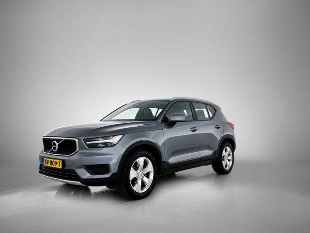Volvo XC40 T4 Momentum | Camera | Trekhaak | Climate Pack | Keyless |