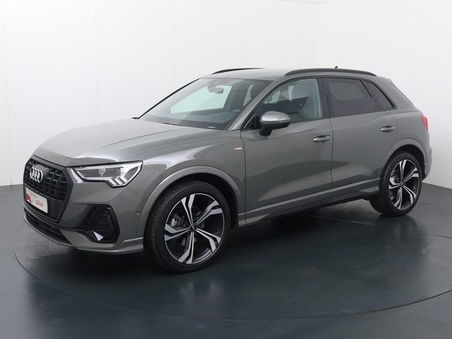 Audi Q3 35 TFSI S edition Competition