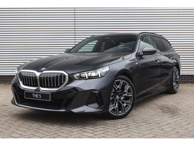 BMW 5 Serie touring 530e M Sport Automaat