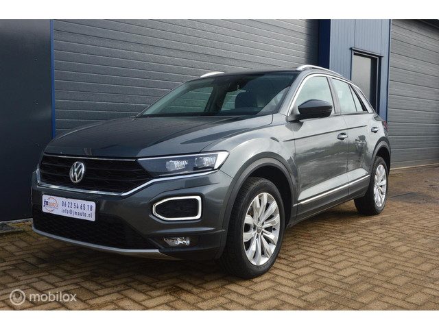 Volkswagen T-Roc 1.5 TSI Sport,Pano,Trekhaak,