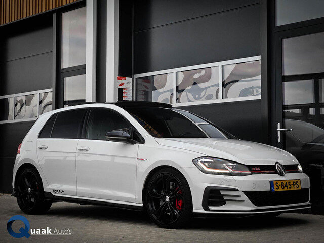 Volkswagen Golf GTI TCR 2.0 TSI | PANO | DYNAUDIO | KEYLESS | CARPLAY | SFEER |