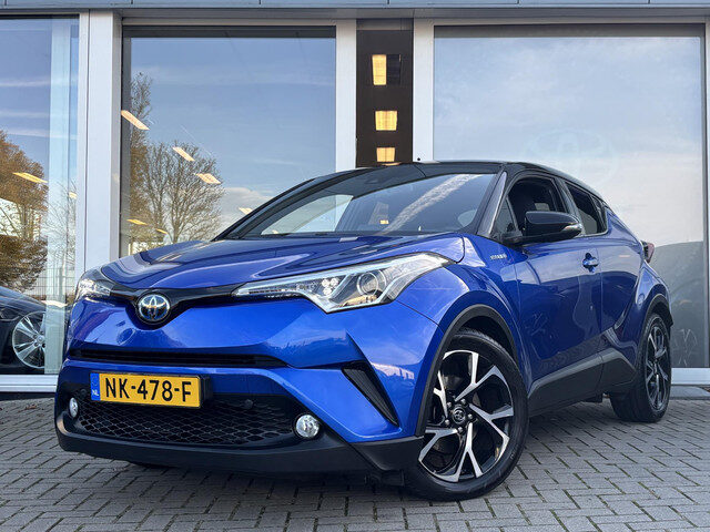 Toyota C-HR 1.8 Hybrid Bi-Tone