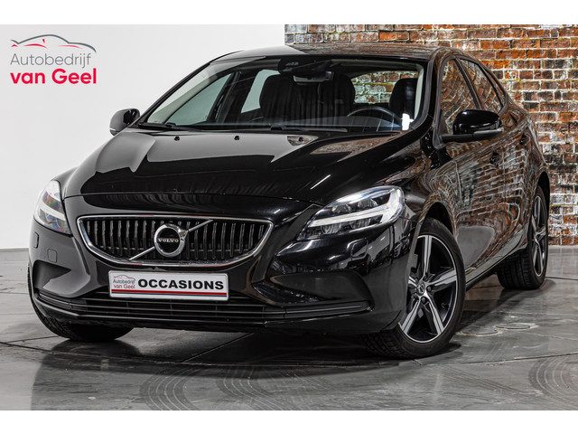 Volvo V40 2.0 T3 Momentum I Stoelverwarming I Trekhaak I Rijklaarprijs
