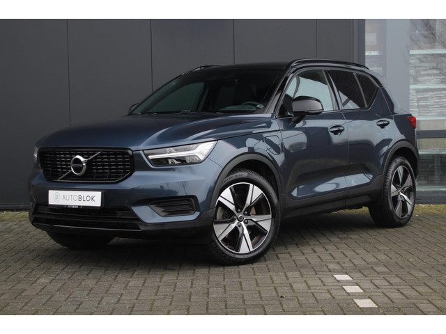 Volvo XC40 1.5 T4 Recharge R-Design | Stoelverwarming | Apple CarPlay | Stuurverwarming |