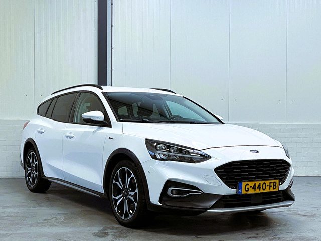 Ford Focus Wagon 1.5 EcoBoost Active Business|Dealer O.H.|Keyless|Automaat|Trekhaak|Camera|Carplay