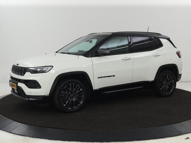 Jeep Compass 4xe 240 Plug-in Hybrid 80th Anniversary |