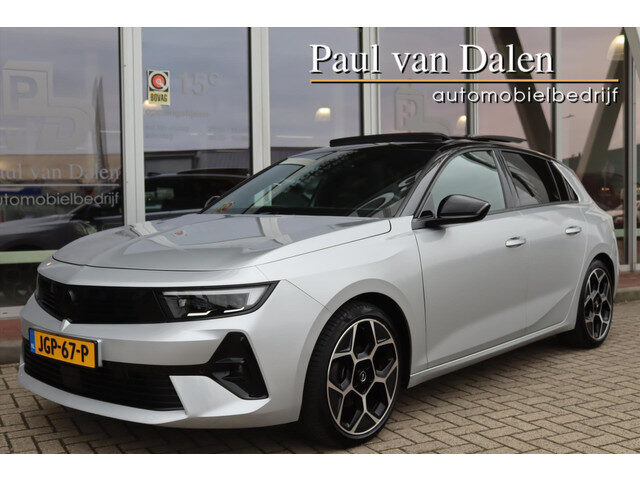Opel Astra 1.2T 130PK AUTOMAAT(8) ULTIMATE Panodak | Navi | Adapt.Cruise | AGR-Stoelen | Stoel/stuur