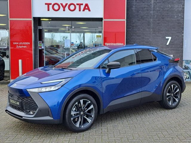 Toyota C-HR 2.0 Plug-in Hybrid 220 Dynamic