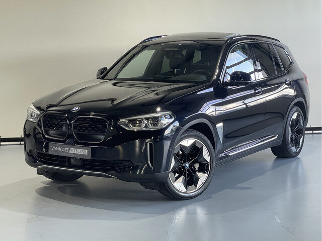 BMW iX3 High Executive 80 kWh