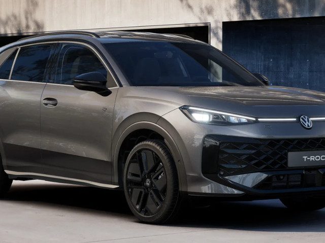 Volkswagen T-Roc R-Line First Edition 1.5 eTSI 110 kW / 150 PK SUV