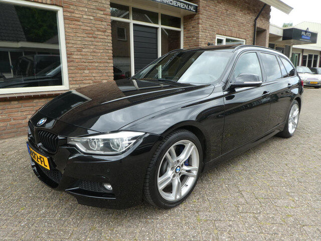 BMW 3 Serie touring 340i Centennial High Executive M Sport Automaat / Leder / Panoramadak