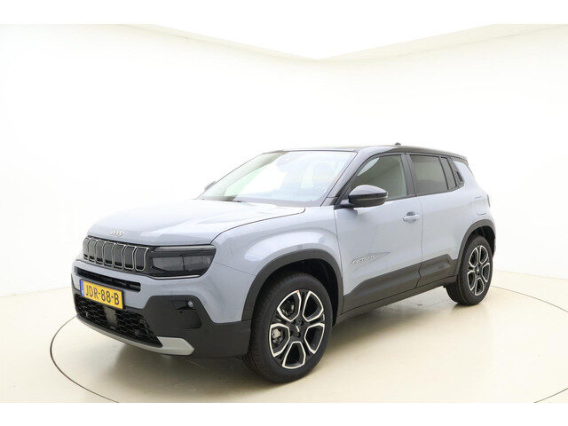 Jeep Avenger 1.2 e-Hybrid Summit
