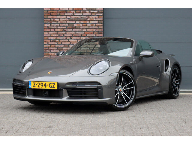 Porsche 911 992 Cabrio 3.8 Turbo S |