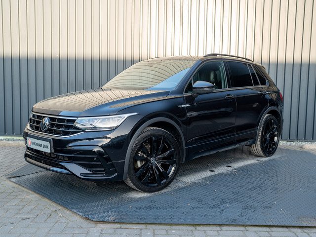 Volkswagen Tiguan 1.5 TSI R-Line Business+ | 360 Camera | 20'' | IQ Light | Groot Navi |