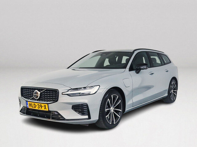 Volvo V60 T6 Plug-in hybrid AWD Plus Dark | 360° camera | Harman Kardon | Stoel- en Stuurverwarming
