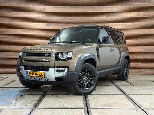 Land Rover Defender 110 2.0 D200 110 | Pano | PPF | Meridian | Trekhaak | Carplay | incl btw