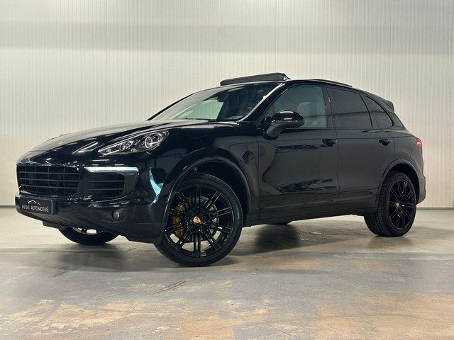 Porsche Cayenne 3.0 D GTS | PANO | LUCHTVERING | BLACK PACK | TREKHAAK