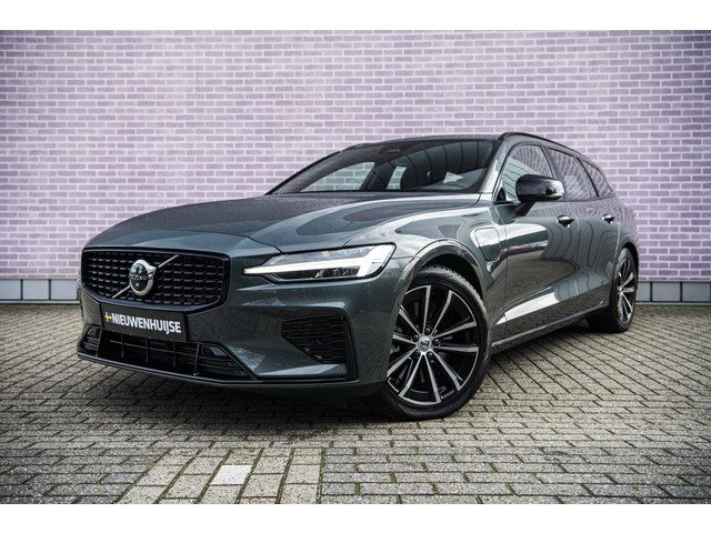 Volvo V60 2.0 T6 Plug-in hybrid AWD Plus Dark