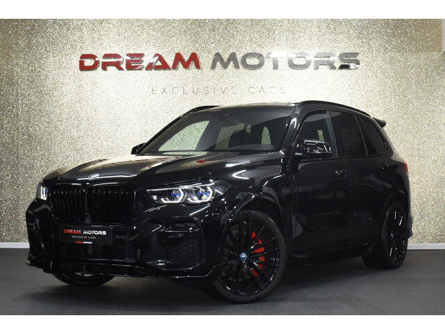 BMW X5 45e M-Sport xDrive 394pk | AKRAPOVIC | H&K | TREKHAAK | CRYSTAL POOK | PANODAK
