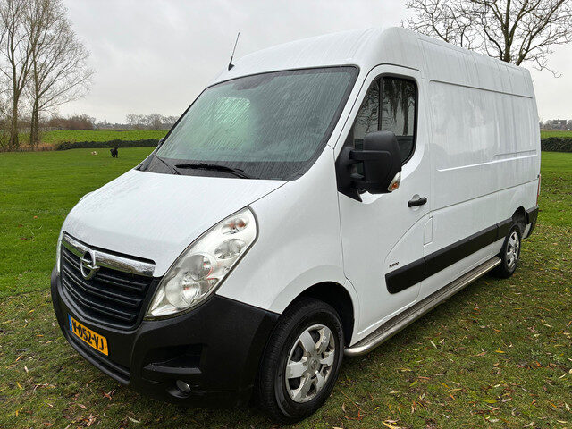 Opel Movano 2.3 CDTI L2H2 131pk EURO 6 AIRCO TREKHAAK CRUISE NAVI