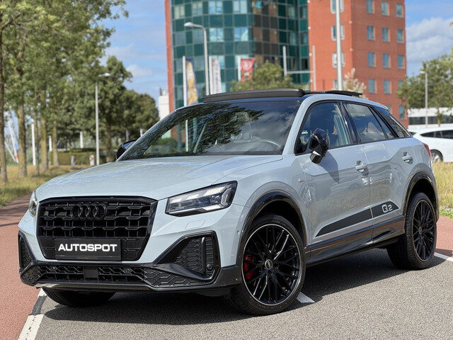 Audi Q2 35 TFSI S-Line Edition #1 Pano Matrix Sfeerverlichting
