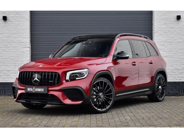 Mercedes-Benz GLB AMG 35 4MATIC | Pano | ACC | 21" | Trekhaak |