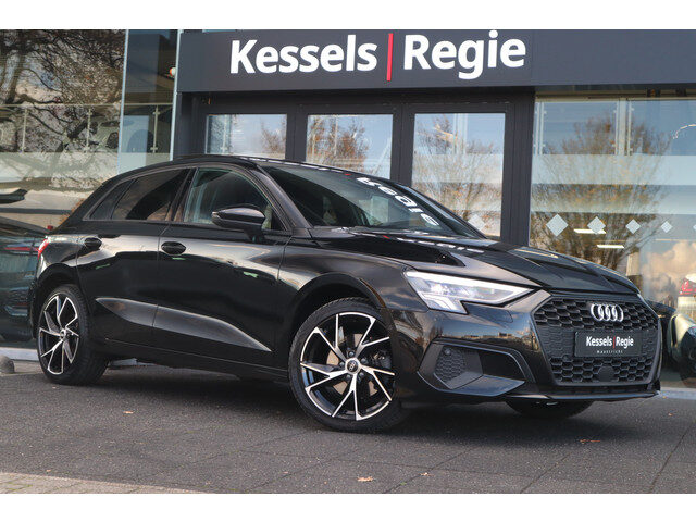 Audi A3 Sportback 40 TFSI e Sport Edition Pano ACC Keyless El.Klep Sensoren CarPlay Stoelverwarming
