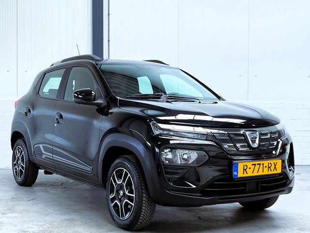 Dacia Spring Essential 27 kWh