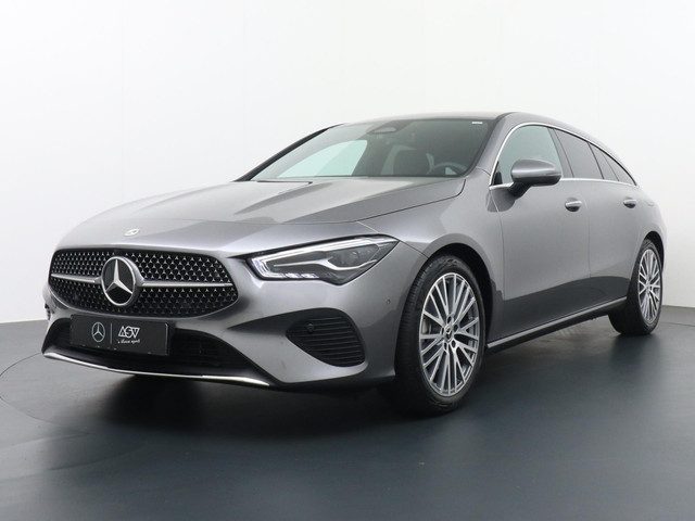 Mercedes-Benz CLA Shooting Brake 180 Luxury Star Edition