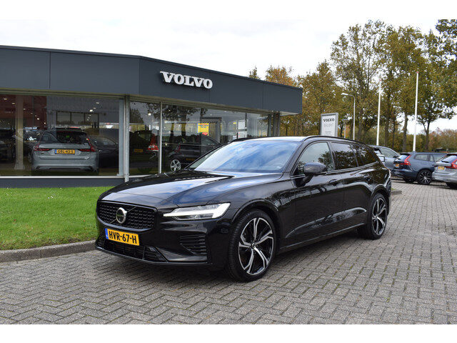 Volvo V60 T6 AWD 350PK Plug-in Hybrid Plus Dark