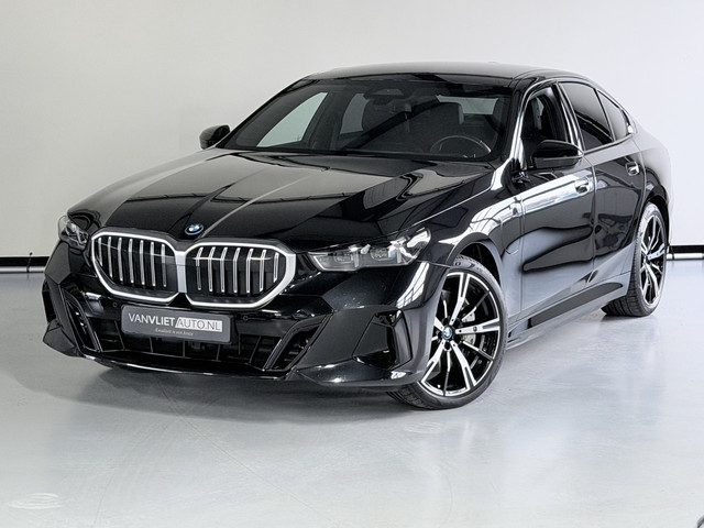 BMW 5 Serie 550e xDrive M SPORT